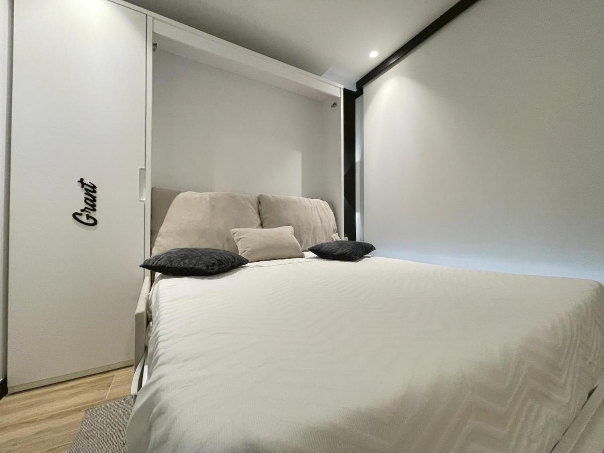 Apartamentos Mk77 Leon - Lancia Esterno foto