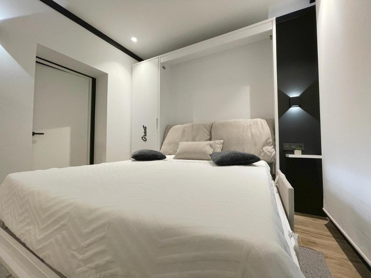 Apartamentos Mk77 Leon - Lancia Esterno foto